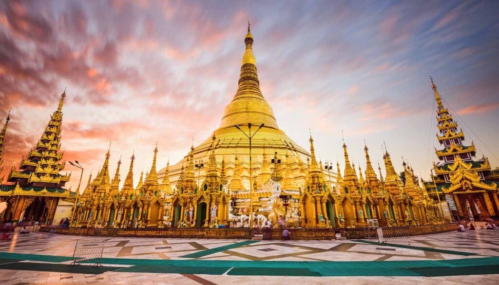 Shwedagon Pagoda in Yangon, Myanmar.